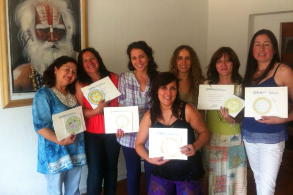 curso-terapia-floral-2014-78CF378B8-F944-1874-8BD4-6449AE1BB238.jpg